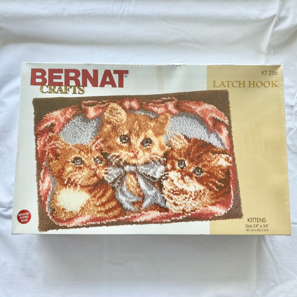 Vintage Bernat Latch Hook Kit